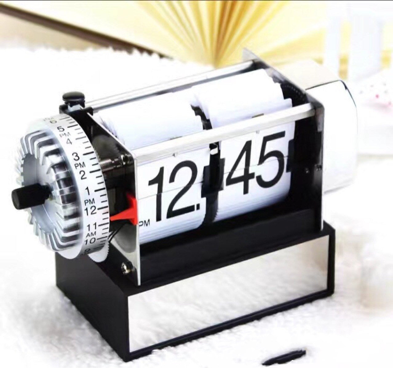 Vintage Flip Clock Alarm – Two-Page Display Desk Clock with Modern Home Decor Style