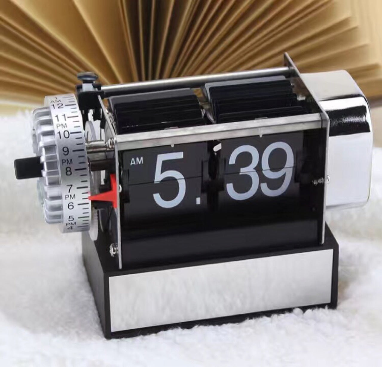Vintage Flip Clock Alarm – Two-Page Display Desk Clock with Modern Home Decor Style